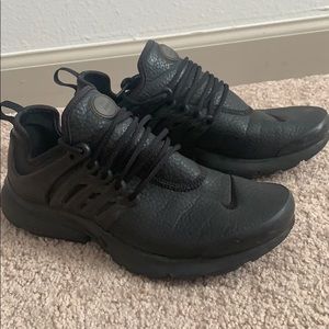 Nike Shoes | Women’s Black Nike Air Presto size 8